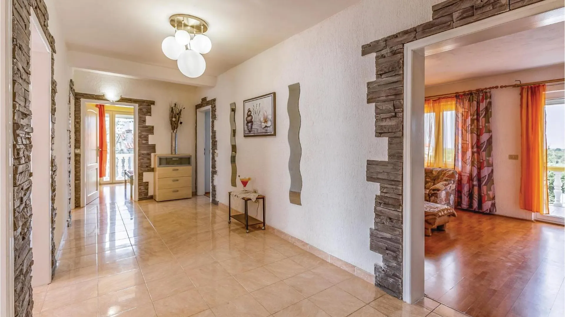 Gorgeous Apartment In Pula With House Sea View