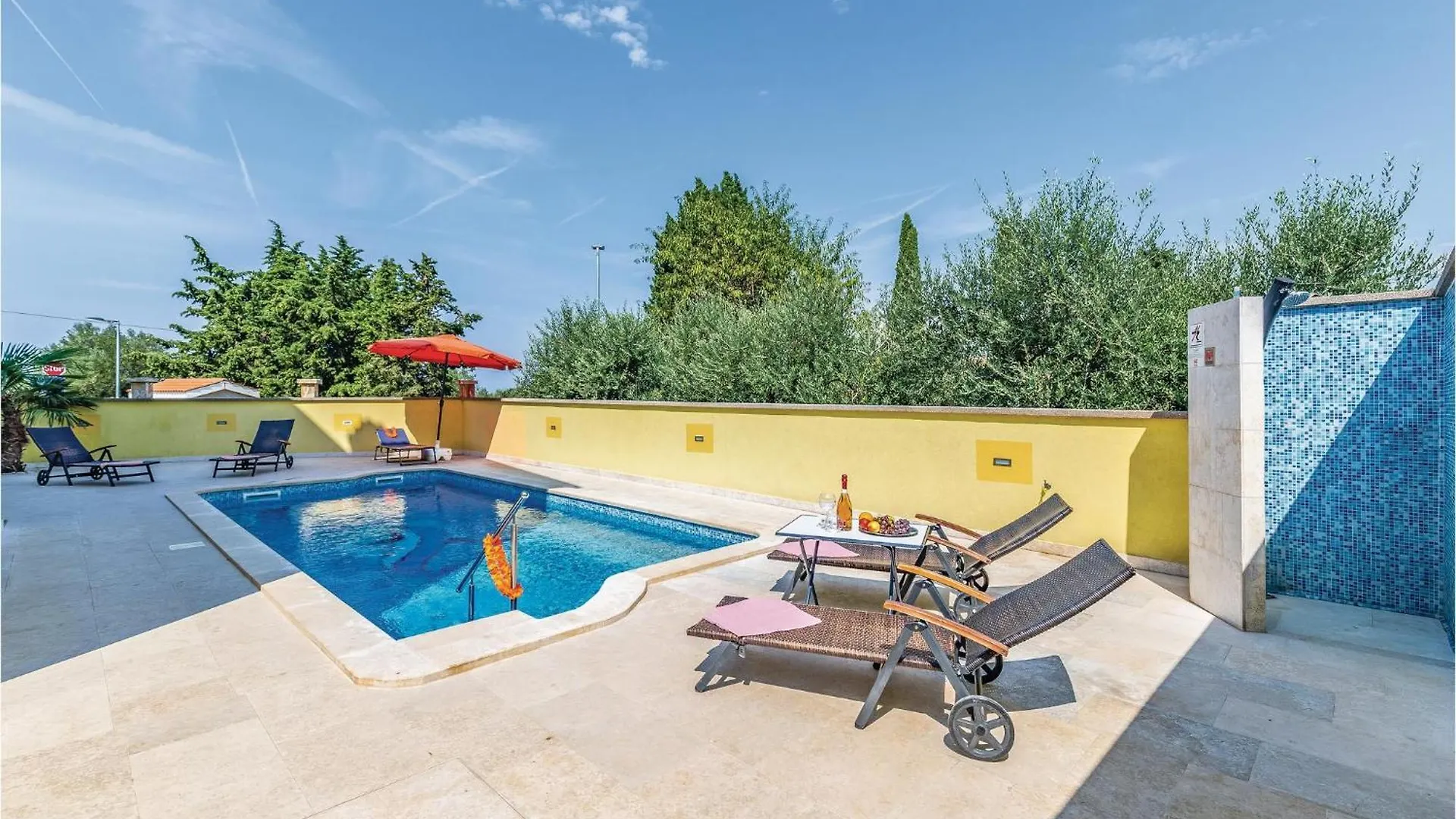 別荘 Gorgeous Apartment In Pula With House Sea View クロアチア