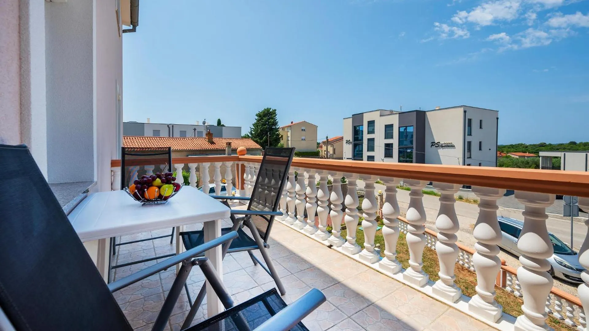 Gorgeous Apartment In Pula With House Sea View 0*,