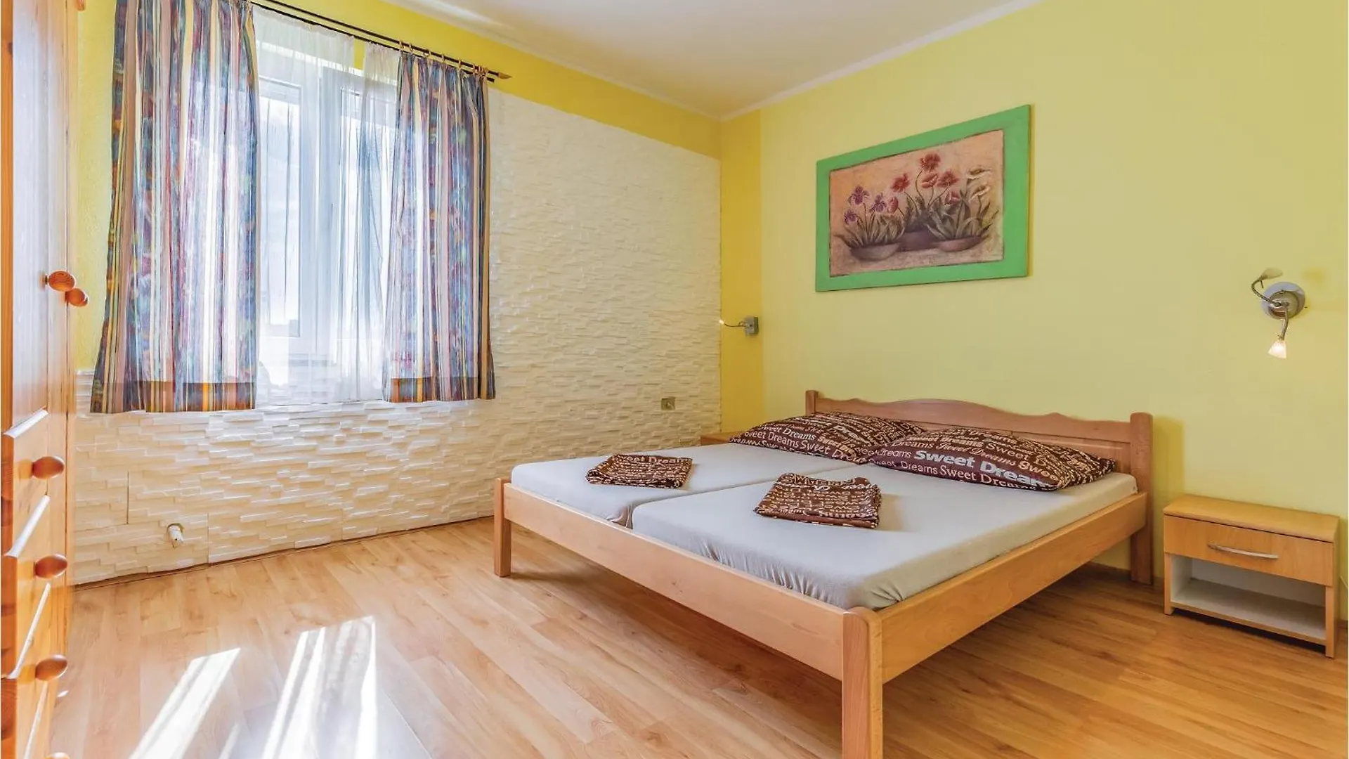 Gorgeous Apartment In Pula With House Sea View Kroatien