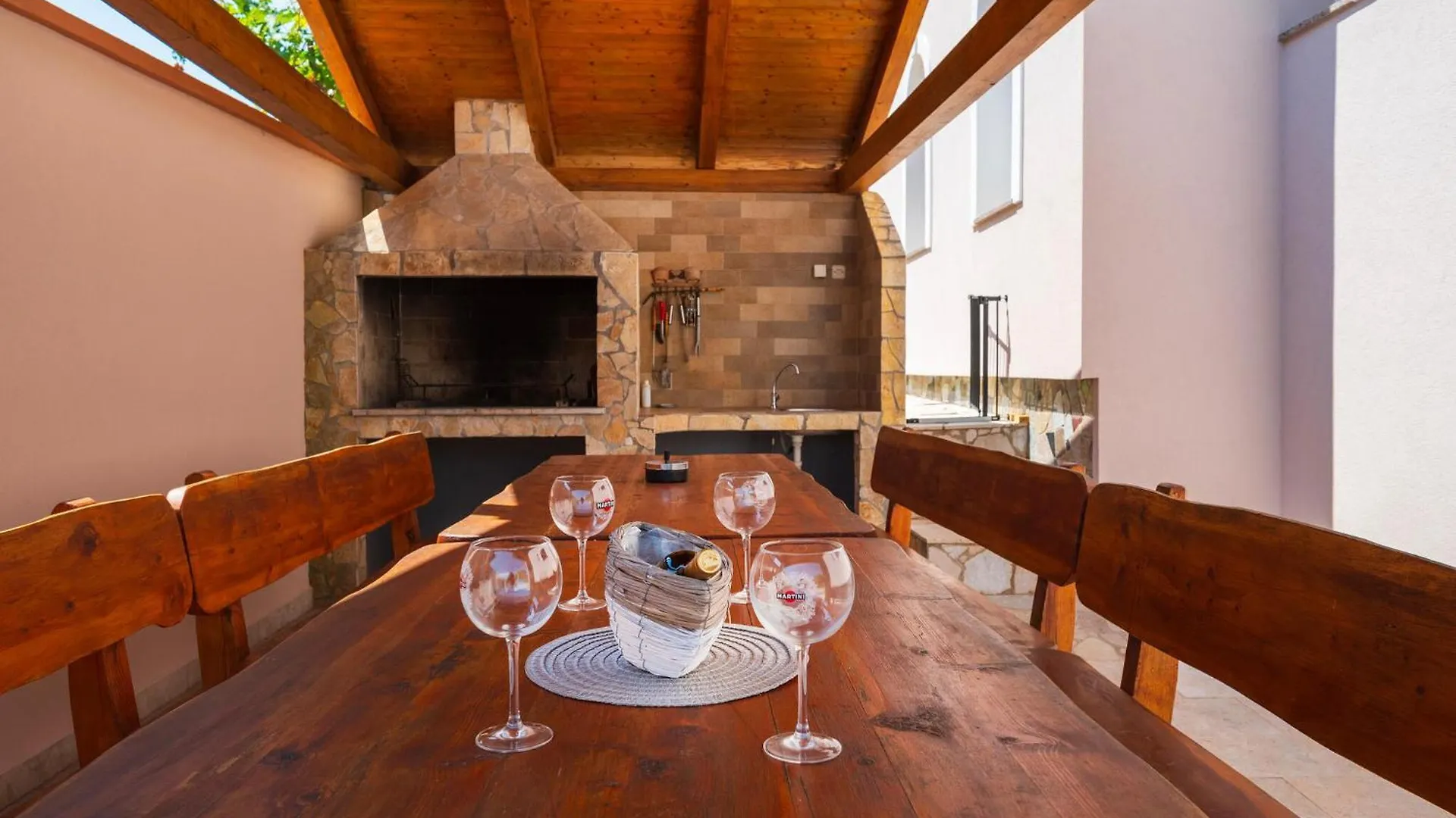 Gorgeous Apartment In Pula With House Sea View Semesterbostad